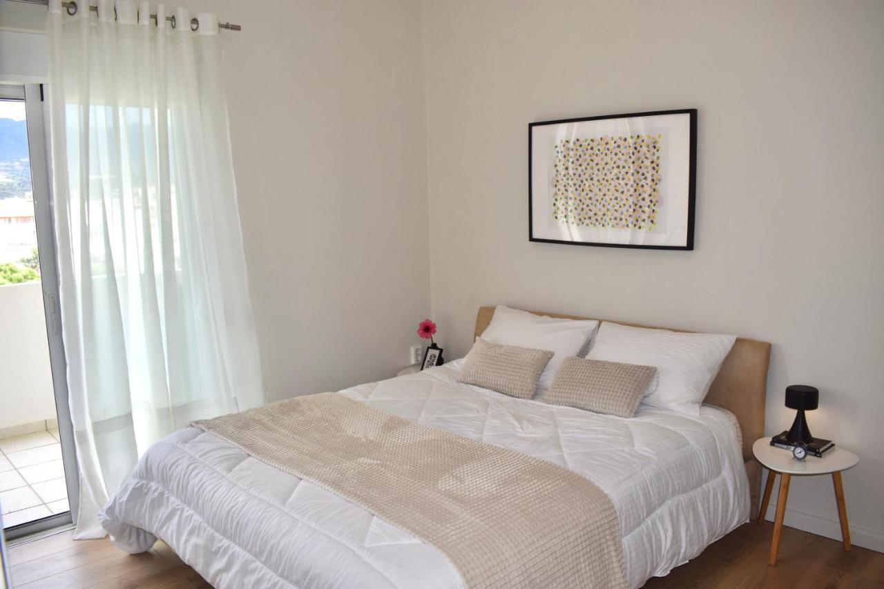 Kapa Central Apartment Kalamata Ngoại thất bức ảnh